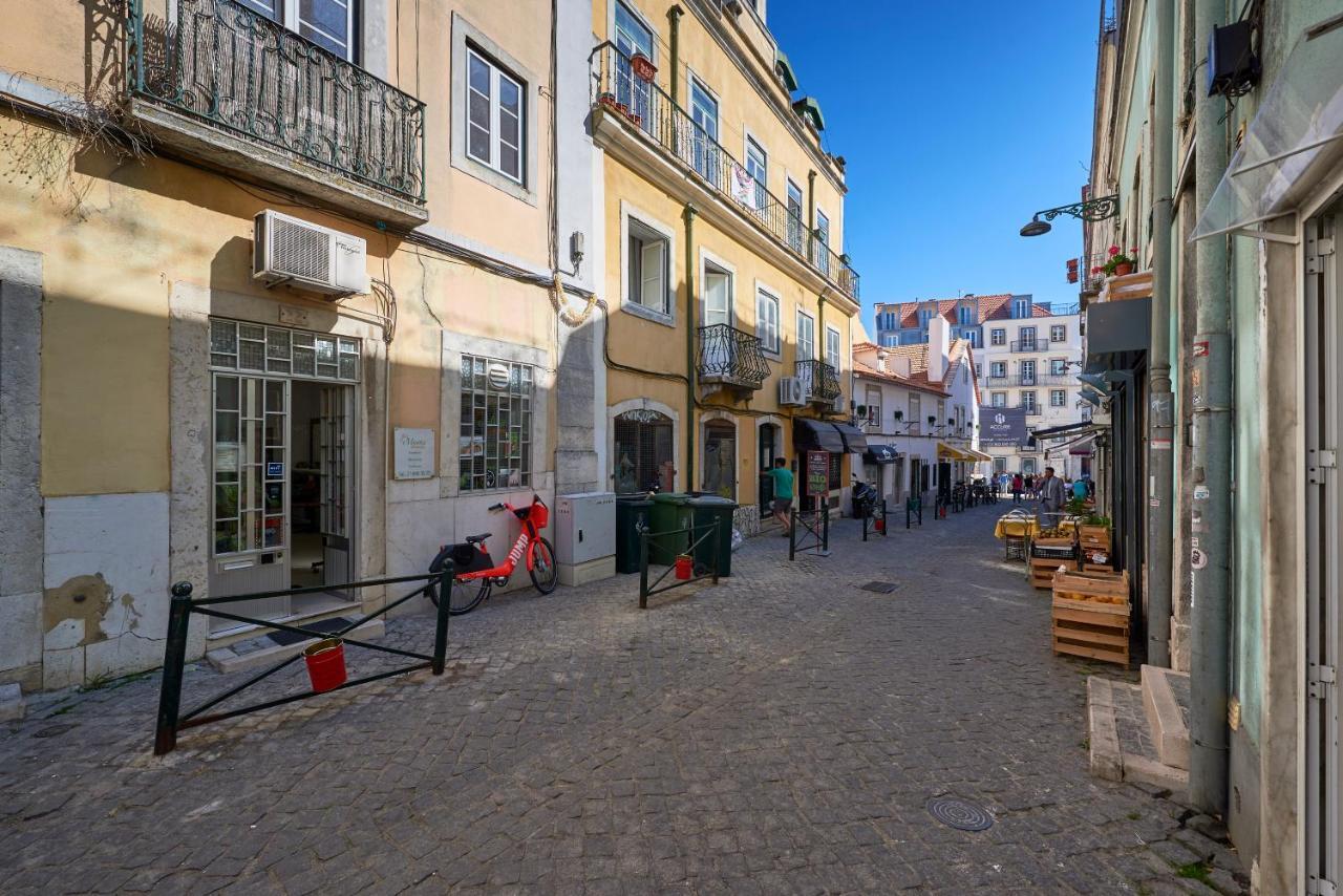 Aesthetic Riverview Apartment In Historical Lisboa Exterior foto
